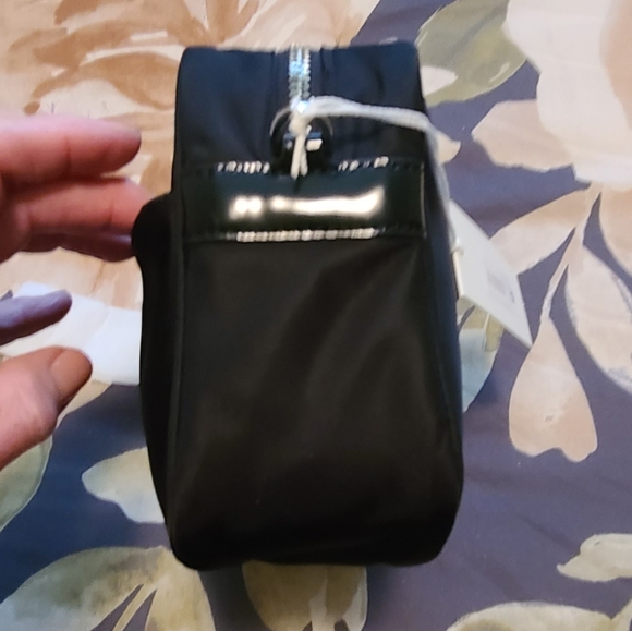 Tory Burch Virginia Nylon Shoulder Bag - Picture 7 of 11